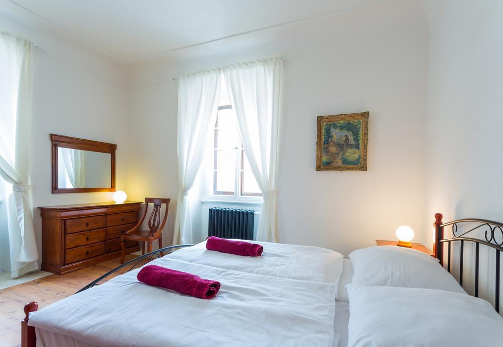 Zamecke Apartmany Литомишль Экстерьер фото
