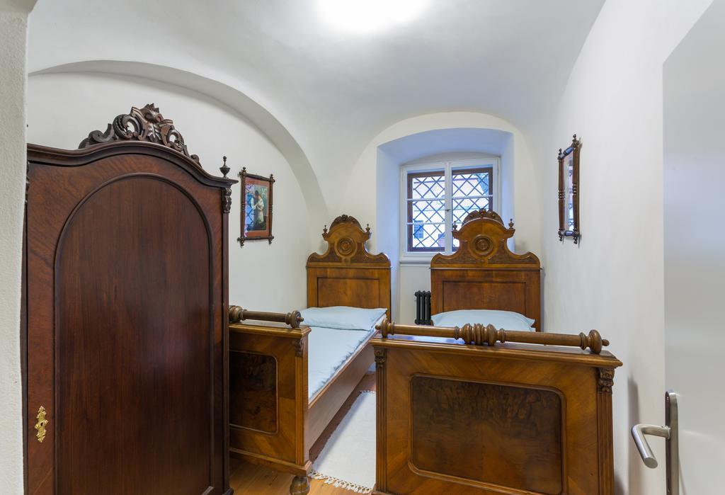 Zamecke Apartmany Литомишль Экстерьер фото