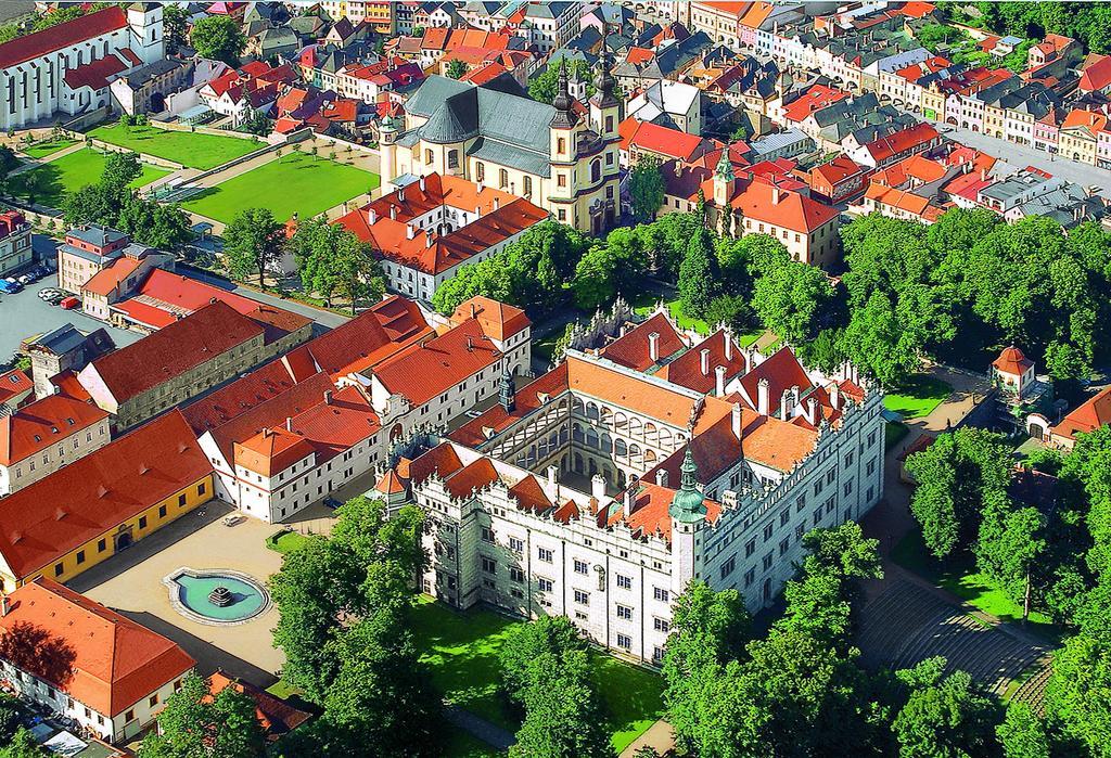 Zamecke Apartmany Литомишль Экстерьер фото